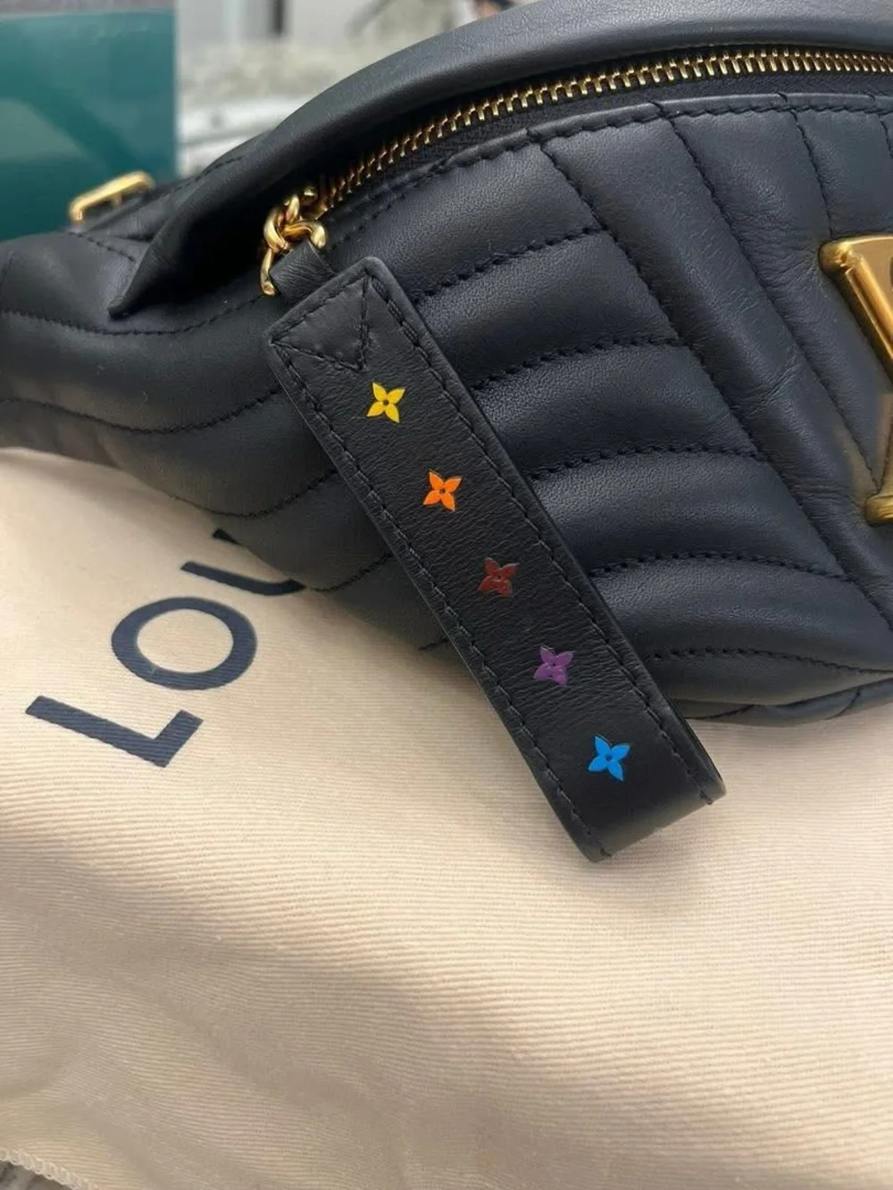 LV bumbag